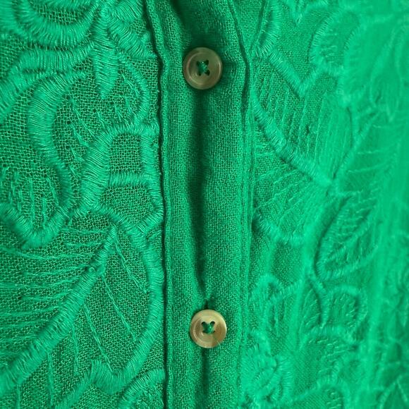ANTHROPOLOGIE AKEMI + KIN Green Eyelet Floral Tunic Button Up Blouse Beachy Sz S - Picture 5 of 11